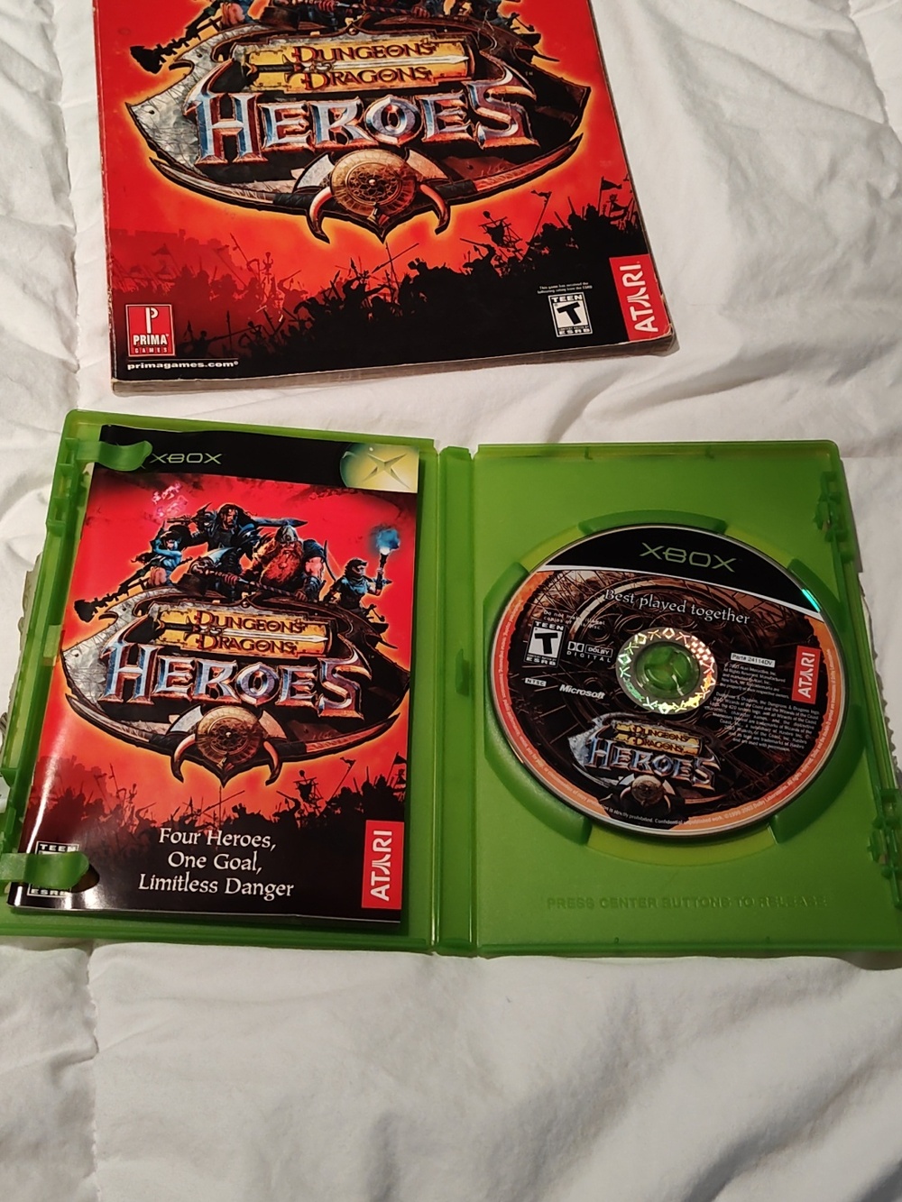 Xbox Heroes Dungeons & Dragons And Official Strategy Guide Book - Picture 3 of 3